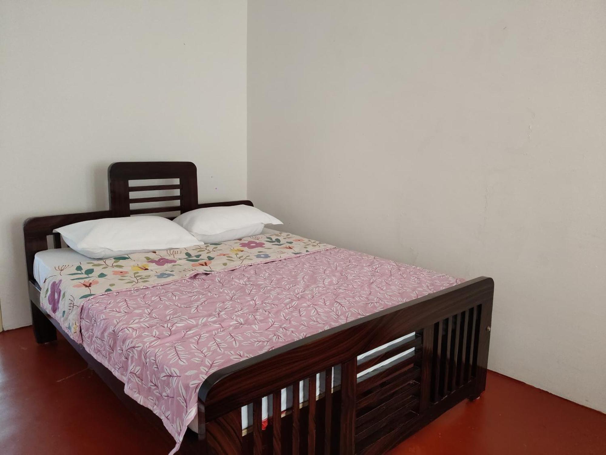 Flintstone Home Kushalnagar Luaran gambar